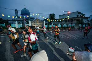 BIB: 
                            <button type="button" onclick="openModal(26232848)" class="btn btn-primary btn-sm float-right btn-popup" data-toggle="modal" data-target=".modal-high-quality">
                        <i class="fas fa-shopping-cart"></i> Add to Cart
                    </button>
                                            <button type="button" onclick="isThisMe(26232848, true)" class="btn btn-success btn-sm float-right btn-popup btn-isme hidden" data-toggle="tooltip" data-placement="bottom" title="นี่คือรูปของคุณใช่ไหม คลิกที่นี่เพื่อเอาเข้าอัลบั้ม">
                        <i class="fas fa-plus"></i> Add to album
                    </button>
                    <button type="button" onclick="isThisMe(26232848, false)" class="btn btn-warning btn-sm float-right btn-popup btn-isnotme hidden">
                        <i class="fas fa-ban"></i> Remove from album
                    </button>